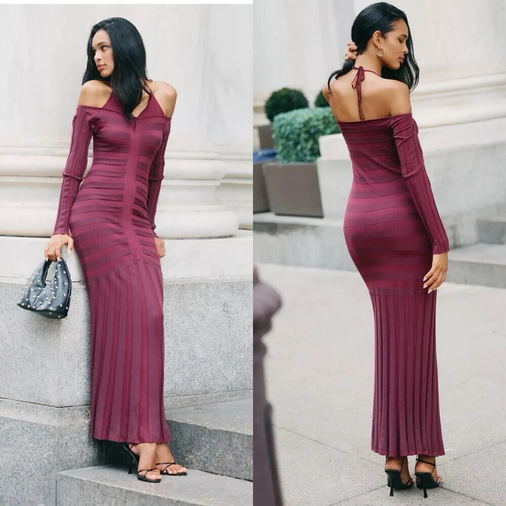 NWT Anthropologie Off-Shoulder Ruched Sweater Dress M Knit Maroon $238 Bodycon